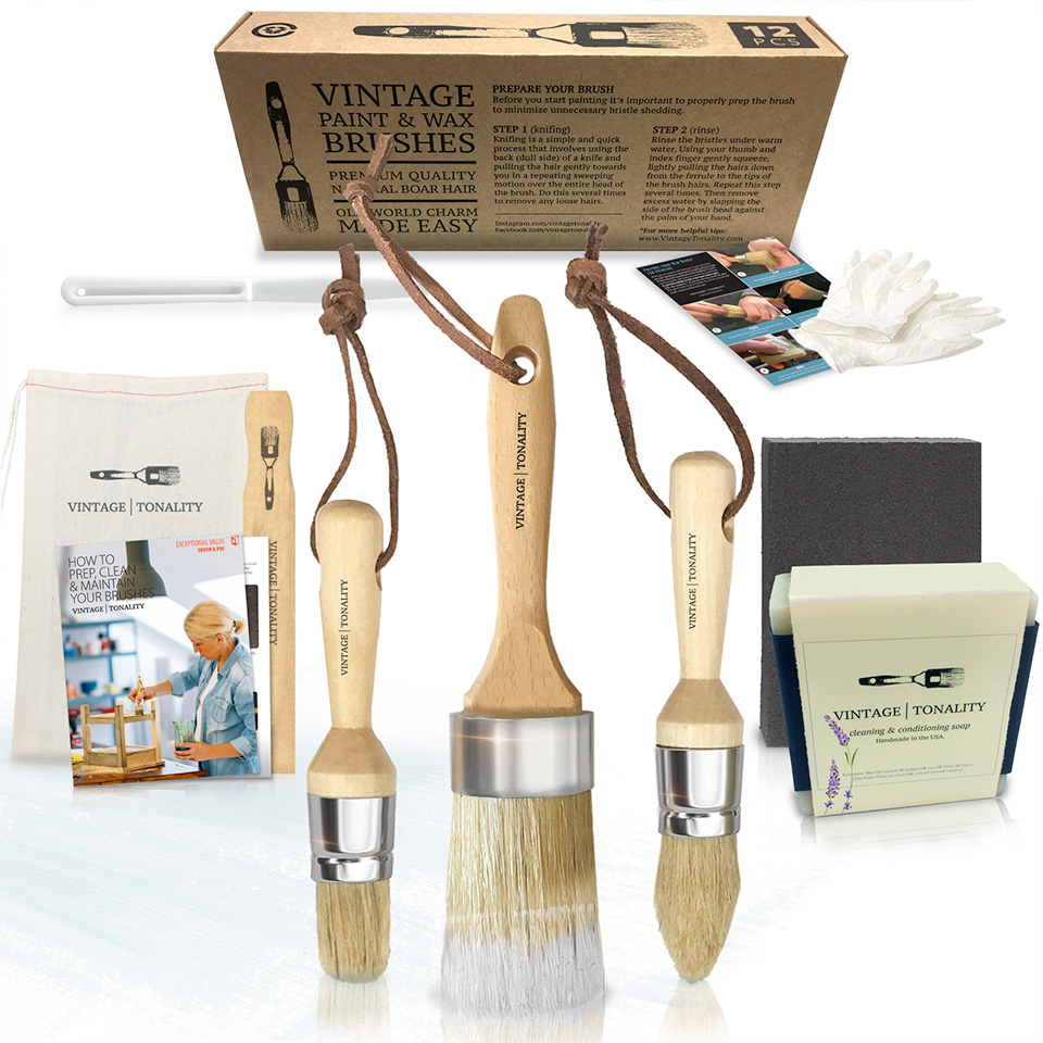 Pro Chalk + Wax Paint Brush Set by Vintage Tonality